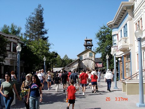 20040826_153728 null