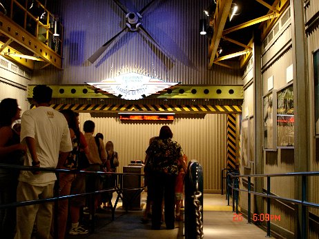 20040826_180942 null