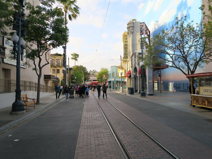 HollywoodLand