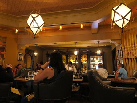 CarthayCircleLounge