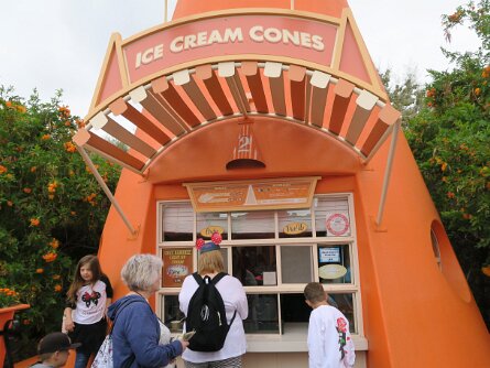 CozyConeMotel
