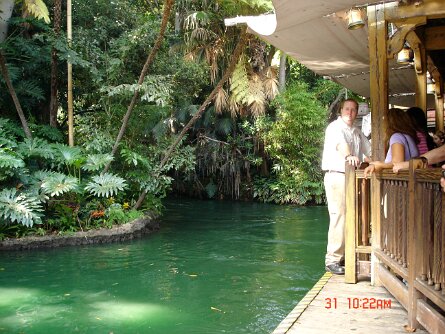20040831_102233 null
