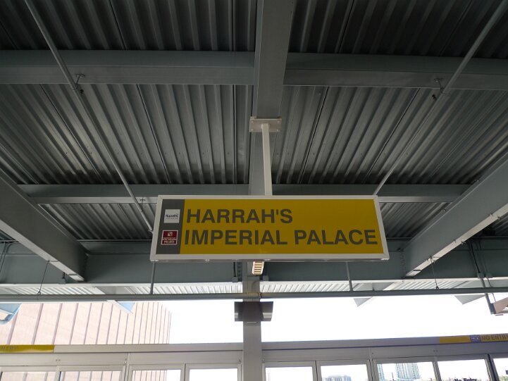 06-HarrahsMonorail