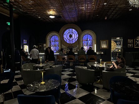 20251017_192300_iPhone null