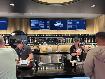 20251018_103228_iPhone null