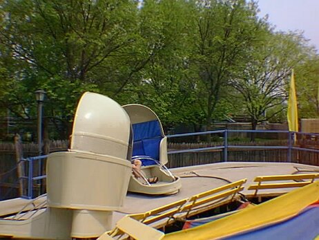 1998_013 null