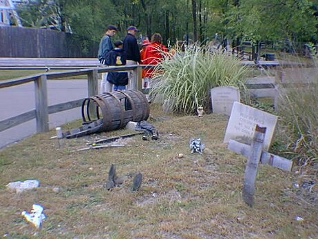 1999_008 null