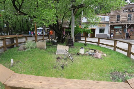 20170520_130003 null