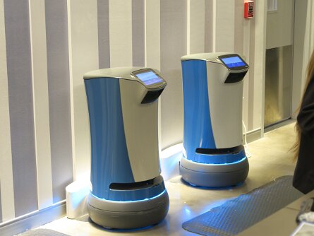 RelayRobots