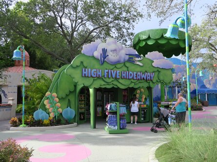 HighFiveHideaway