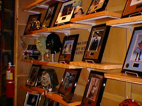 19991107_183_notime null