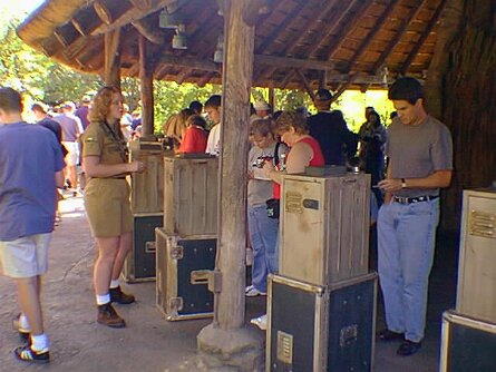 19991107_090_notime null