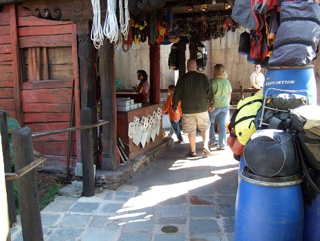 20061205_122831 null