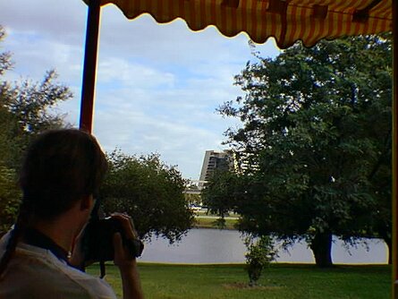 19991118_130_notime null